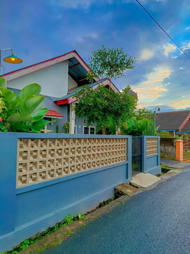 gạch bông gió trắng
