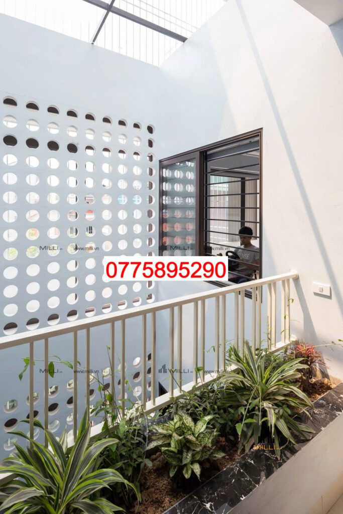 GẠCH BÔNG GIÓ MÀU TRẮNG - LÀM VÁCH TƯỜNG TRANG TRÍ GIÁ RẺ HCM - MILLI